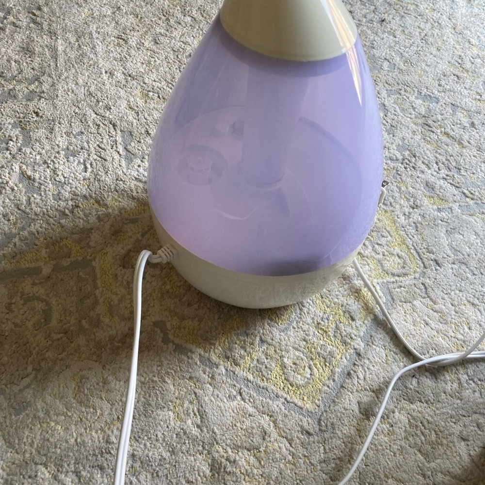 Crane Ultrasonic Humidifier - Picture 5 of 7
